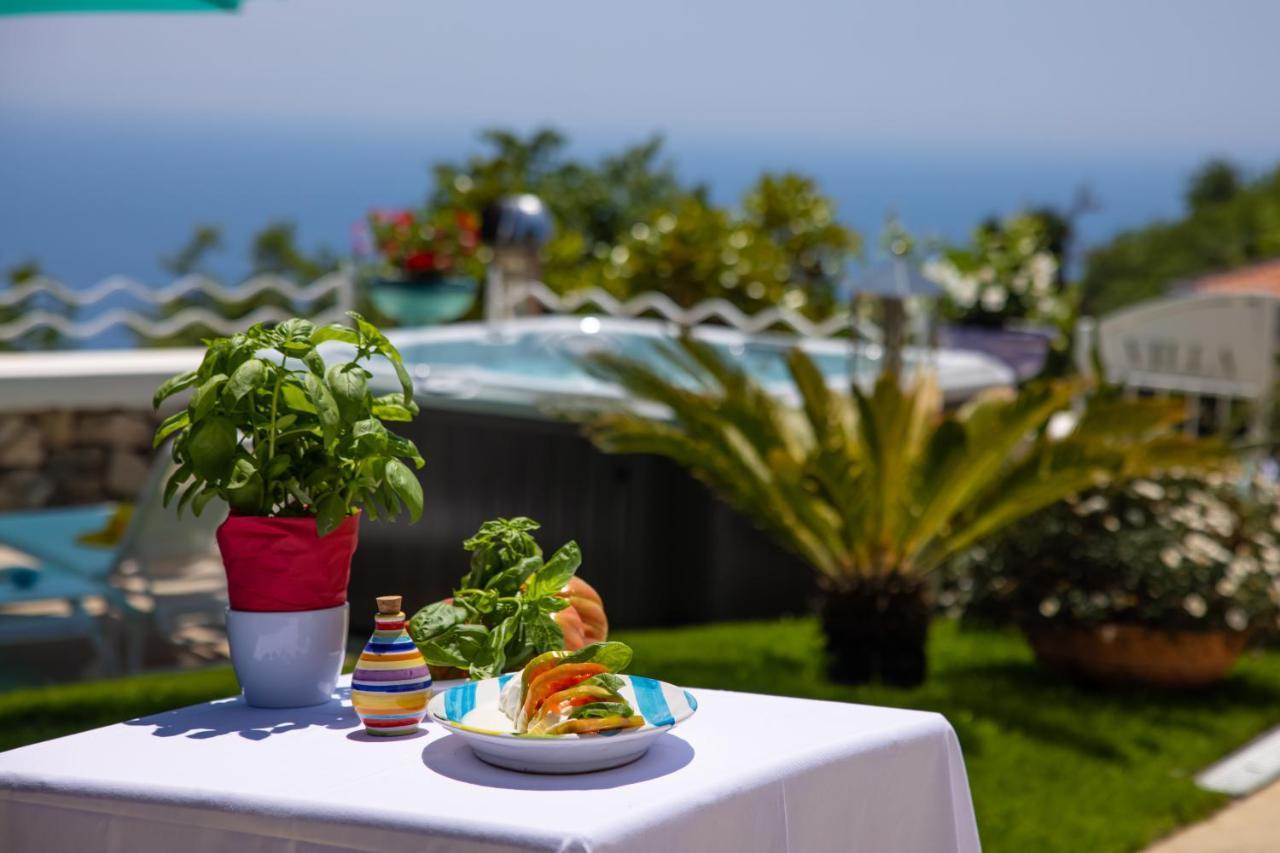 Villa Veronica Luxury Suite In Amalfi Coast Piano di Sorrento Eksteriør bilde