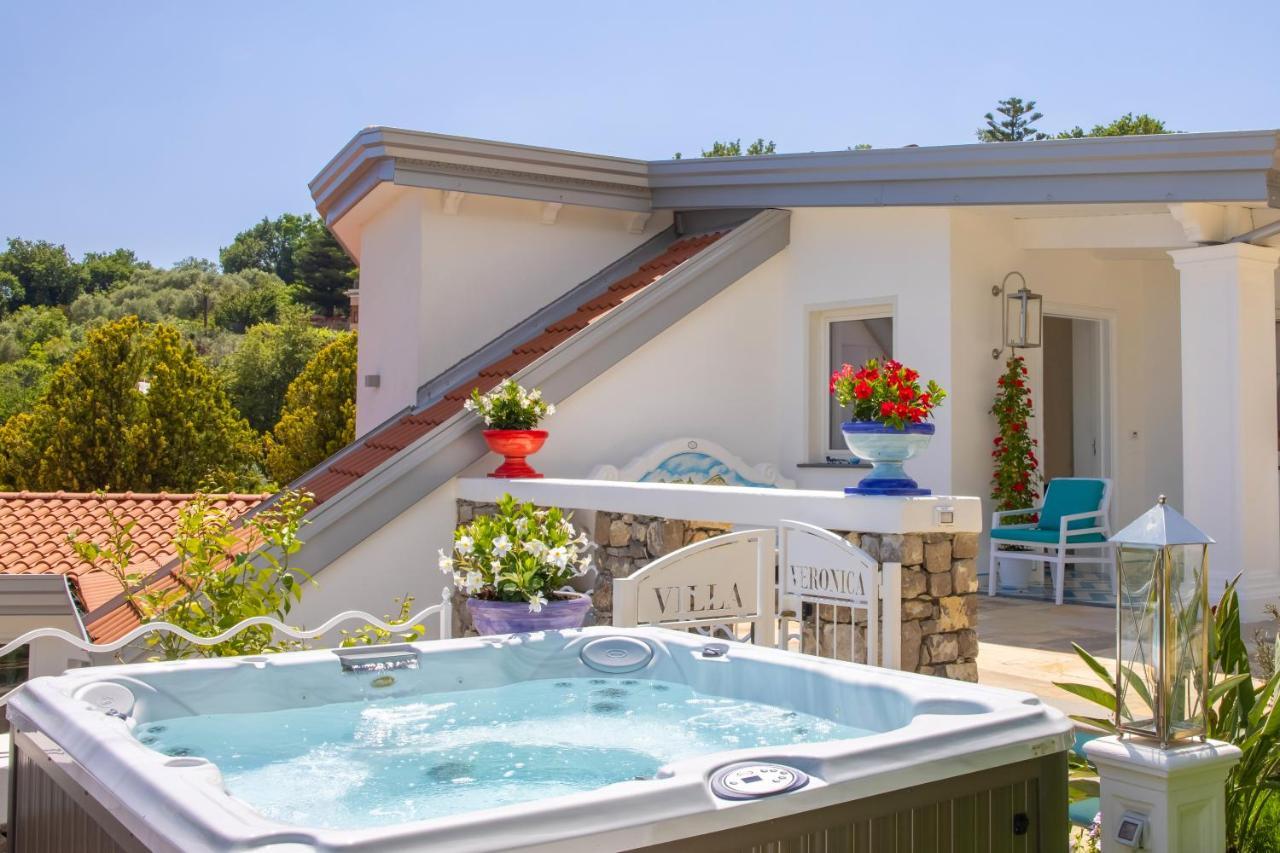 Villa Veronica Luxury Suite In Amalfi Coast Piano di Sorrento Eksteriør bilde