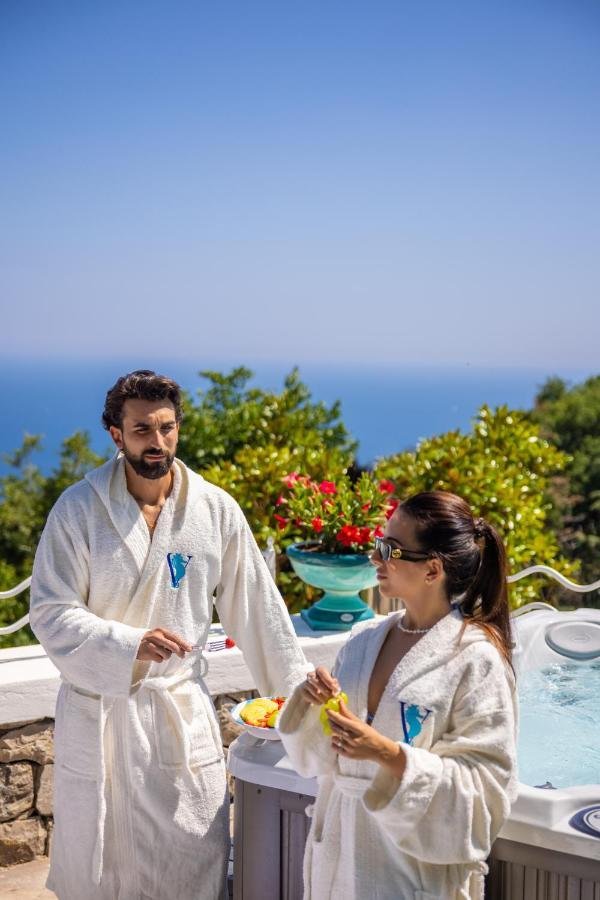 Villa Veronica Luxury Suite In Amalfi Coast Piano di Sorrento Eksteriør bilde